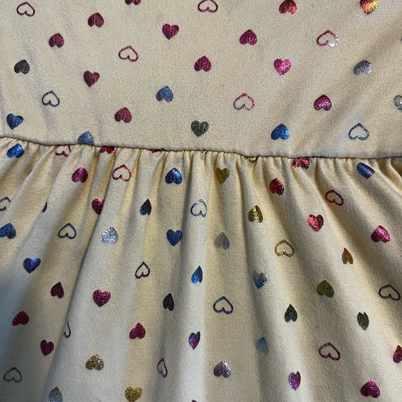 Two cute comfortable Toddler dresses - Picture 7 of 8